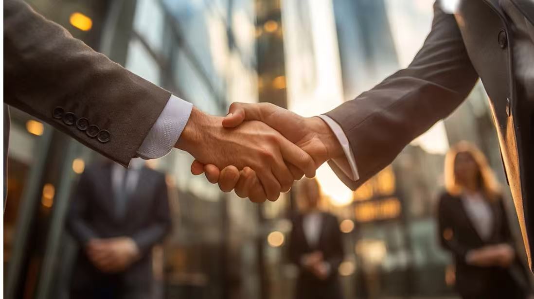 一站式服装创业好项目--加盟崔氏服饰